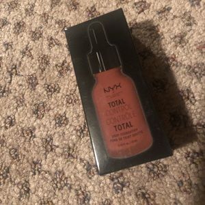 NYX Total Control Foundation